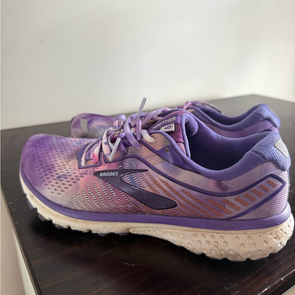 Brooks Ghost Women's Lavender and Purple Running Shoes